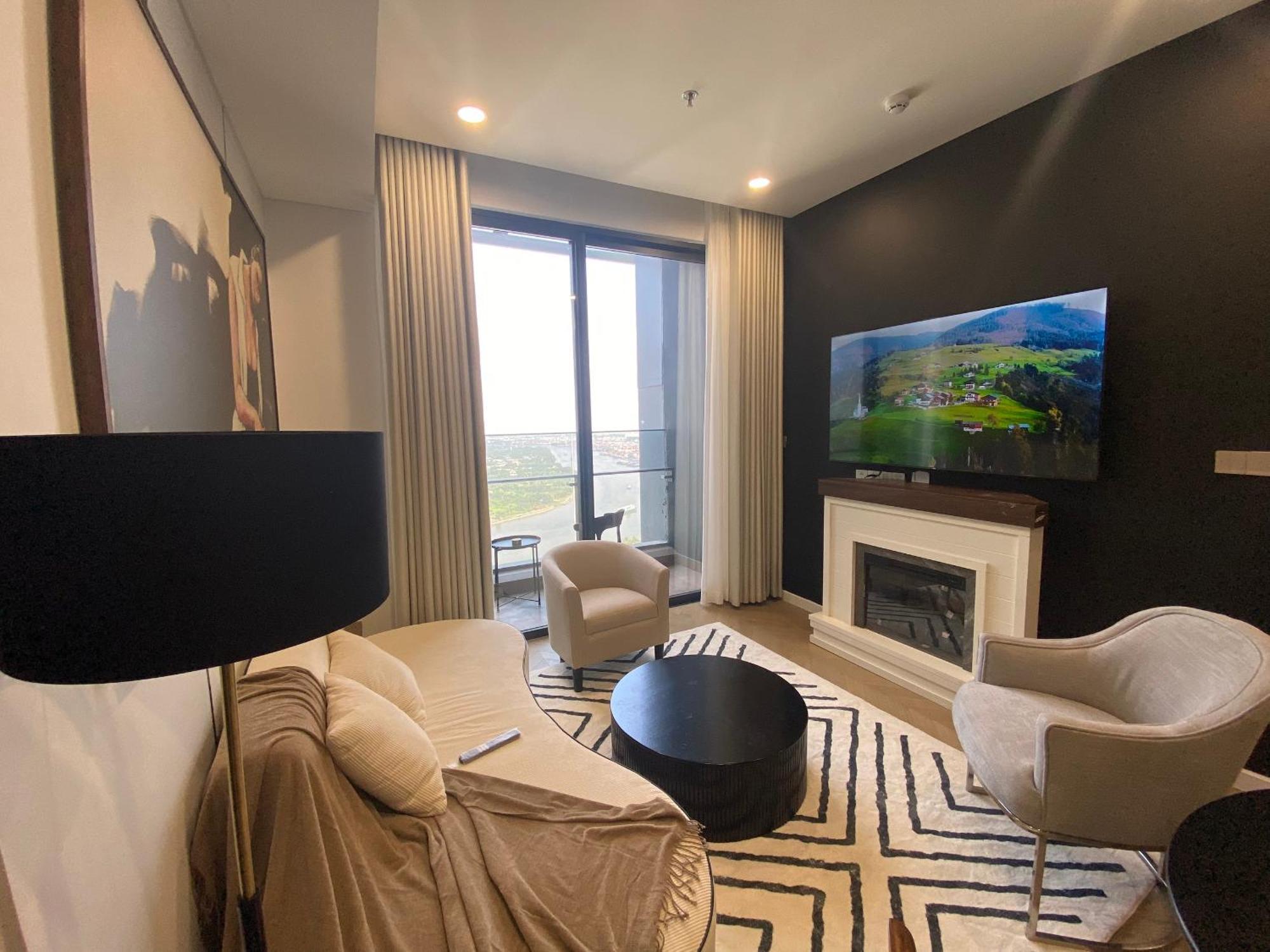 Lumiere Riverside - Raymond Holm - Luxurious 5-Star Apartment Thành Pho Ho Chí Minh Esterno foto