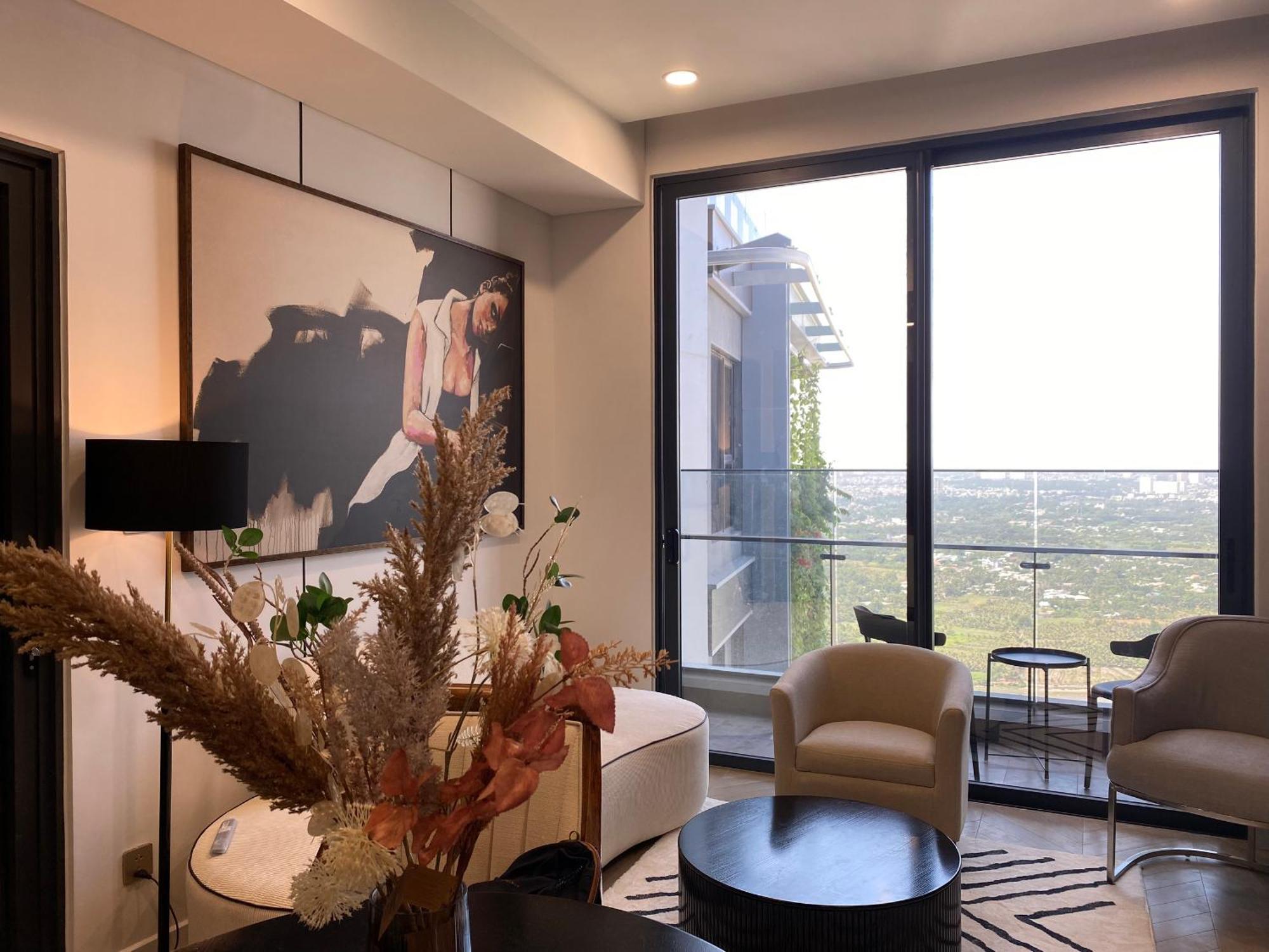 Lumiere Riverside - Raymond Holm - Luxurious 5-Star Apartment Thành Pho Ho Chí Minh Esterno foto