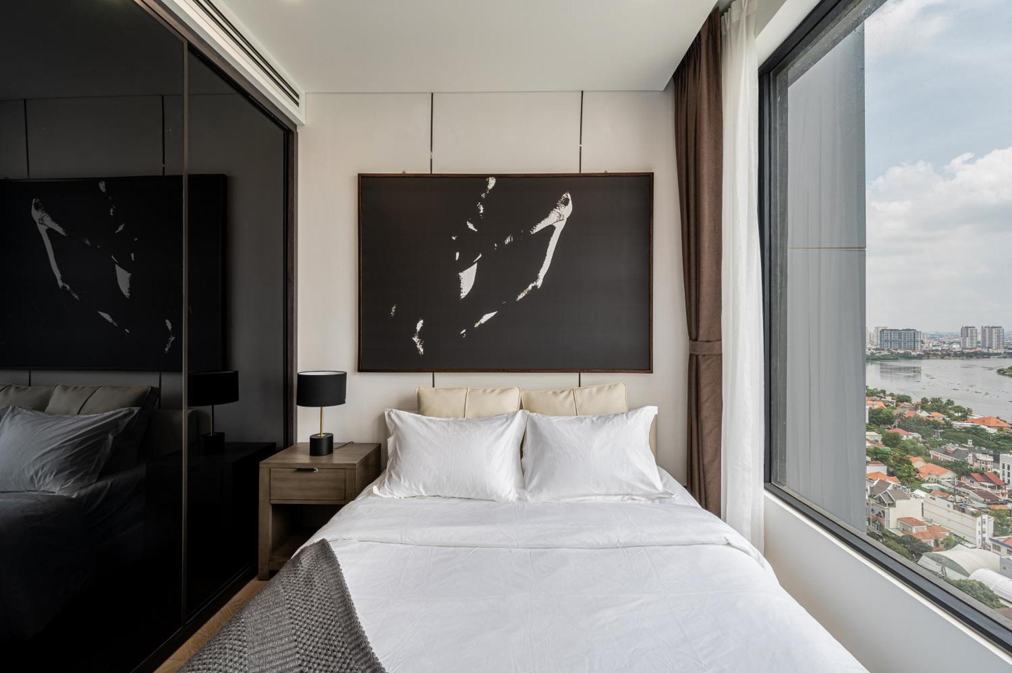 Lumiere Riverside - Raymond Holm - Luxurious 5-Star Apartment Thành Pho Ho Chí Minh Esterno foto