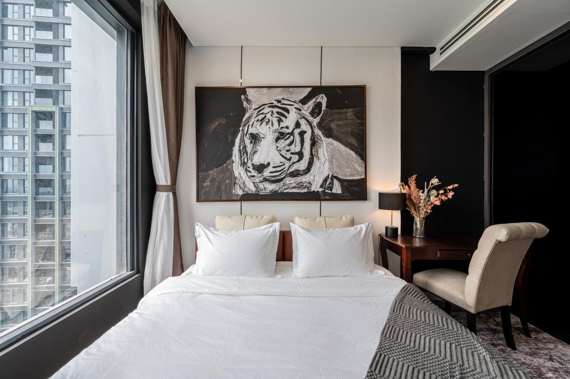 Lumiere Riverside - Raymond Holm - Luxurious 5-Star Apartment Thành Pho Ho Chí Minh Esterno foto