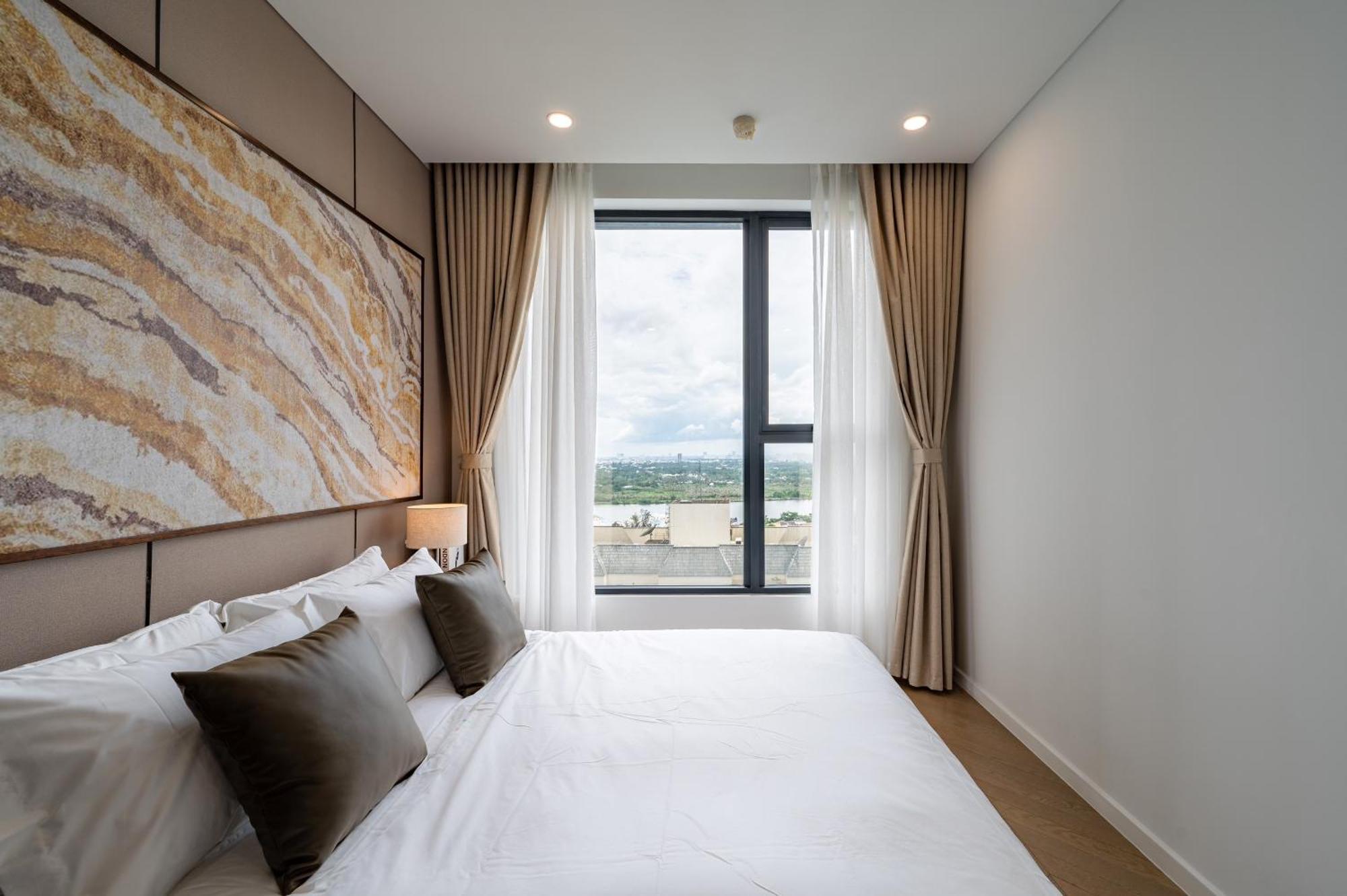 Lumiere Riverside - Raymond Holm - Luxurious 5-Star Apartment Thành Pho Ho Chí Minh Esterno foto