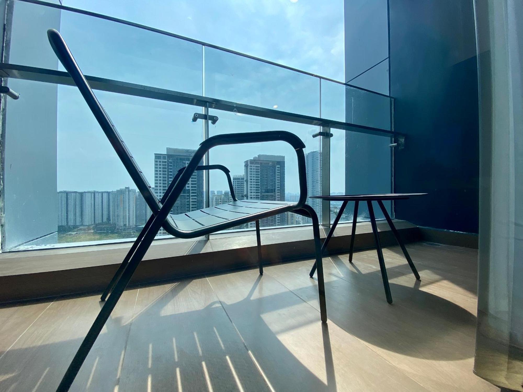 Lumiere Riverside - Raymond Holm - Luxurious 5-Star Apartment Thành Pho Ho Chí Minh Esterno foto