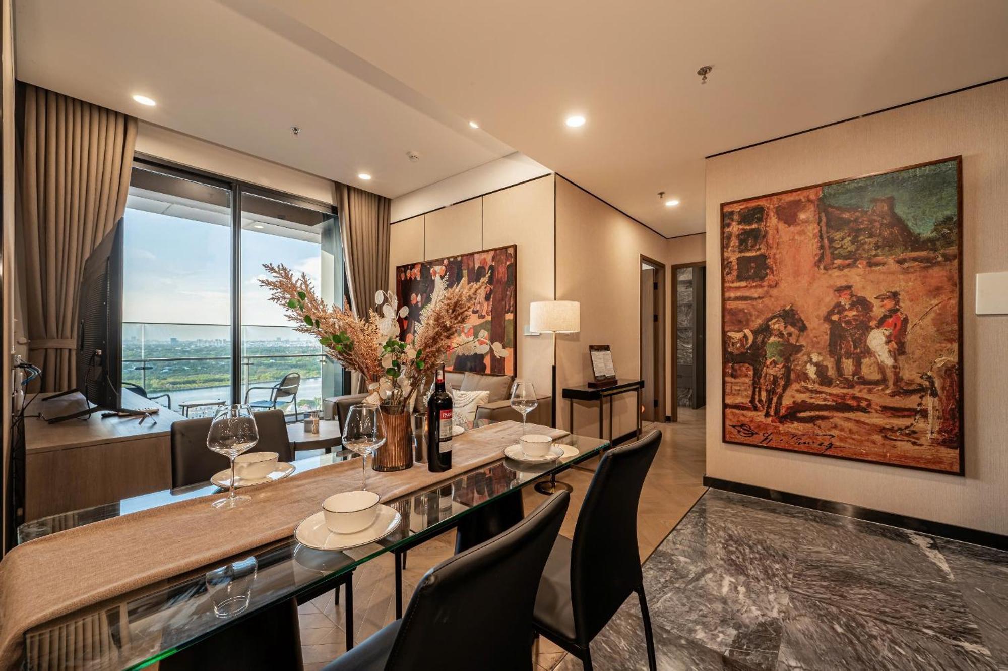 Lumiere Riverside - Raymond Holm - Luxurious 5-Star Apartment Thành Pho Ho Chí Minh Esterno foto